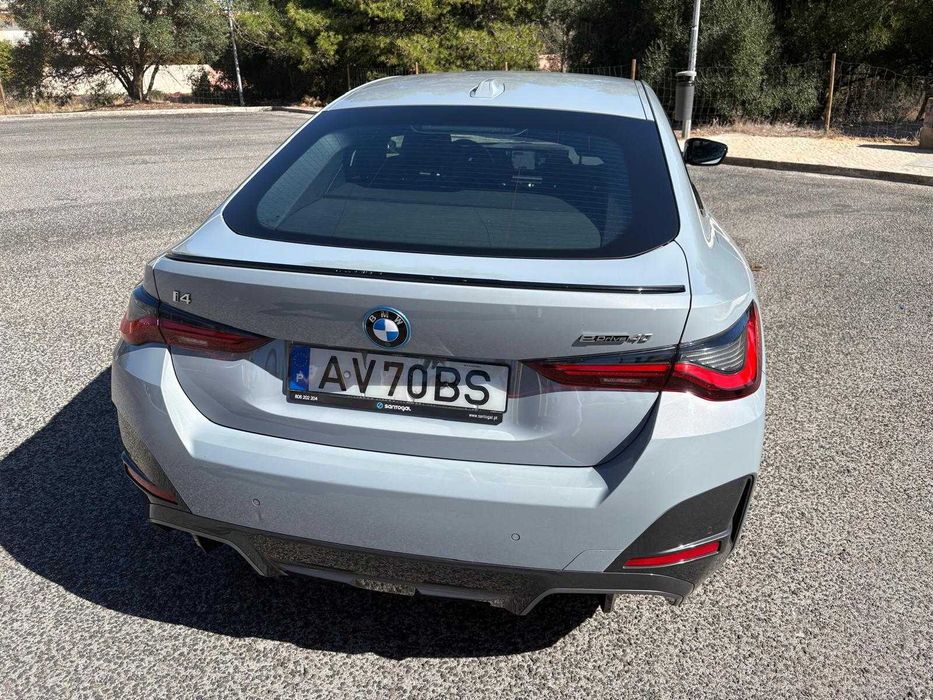 BMW i4 eDrive40 Pack Desportivo M | 12/2022 | 76.000 km | Garantia BMW