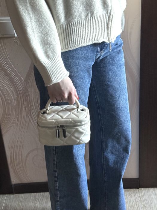 Жіноча Маленька молочна сумка (косметичка)