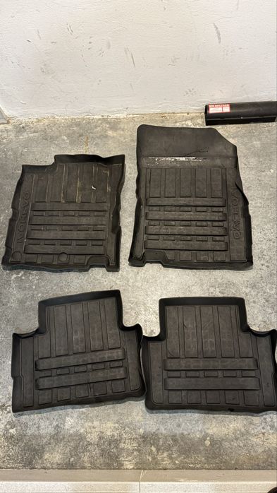 Gumowe dywaniki Nissan Qashqai j11