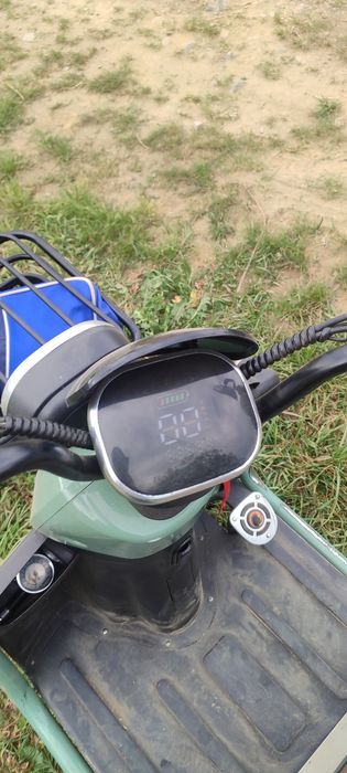 Продам електроскутер