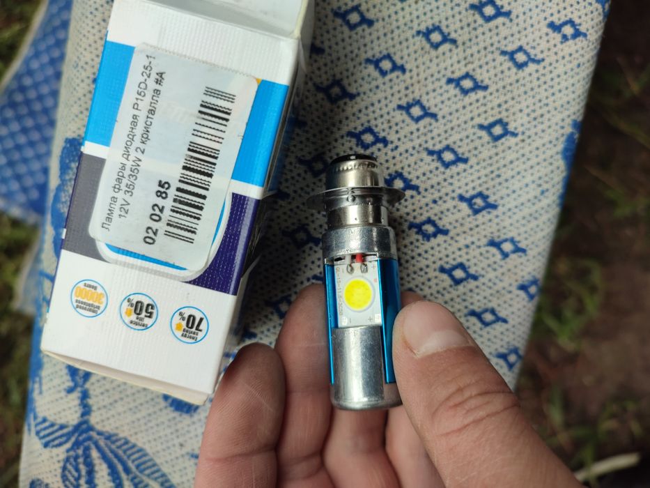 Лампа фари диодна P15D-25-1  LED-2