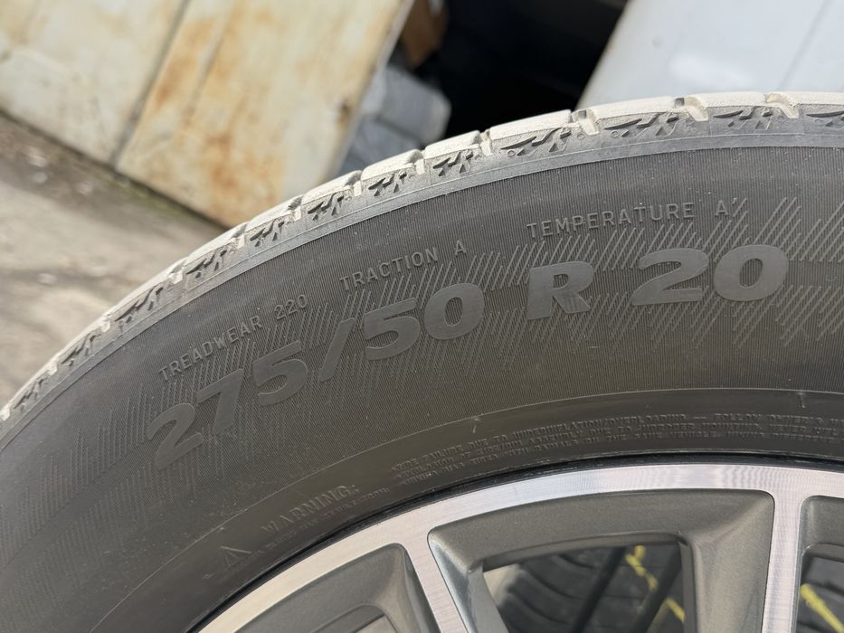 Оригинальные диски Mercedes AMG R20 с летней резиной michelin 275/50