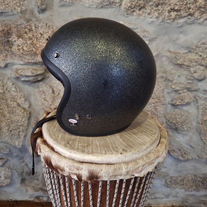 Capacete bell novo