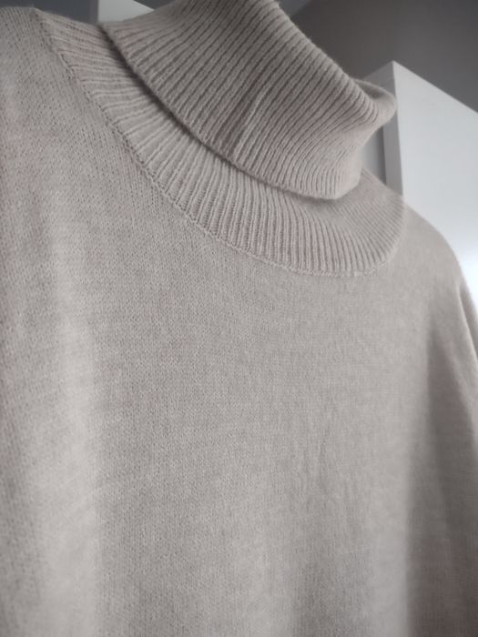 Golf długi nowy wełniano akrylowy