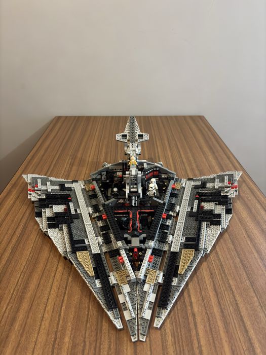 LEGO Star Wars 75190 First Order Star Destroyer