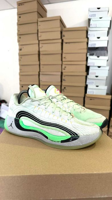 #4241 Nike Jordan Luka 4 [US 8|26 cm]
