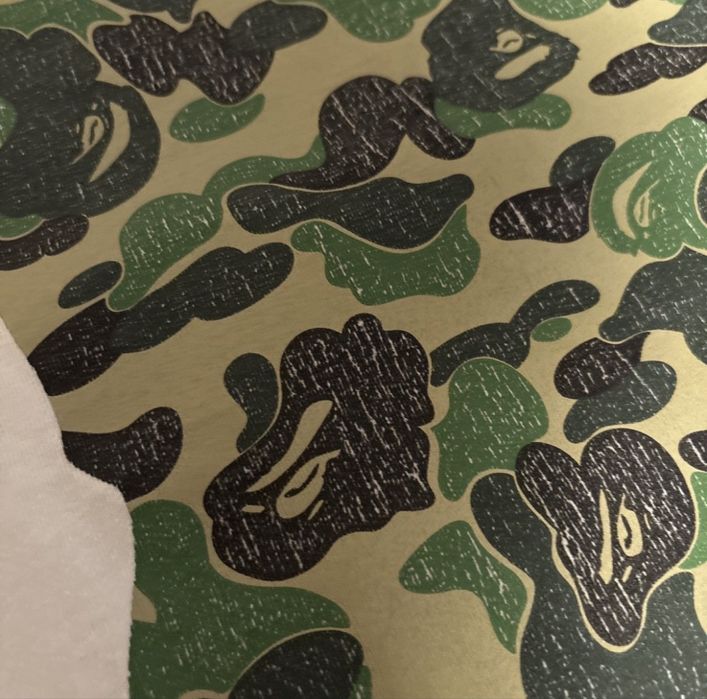 Футболка Bape білого кольору