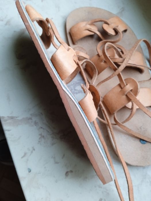 Letnie sandałki skóra naturalna 37,3