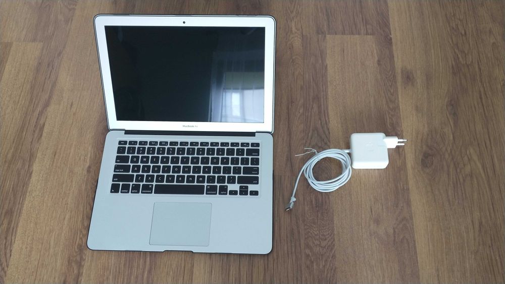 Apple MacBook Air A1466 i5/4GB/128GB/OS Monterey/US-PL [AKTUALNE]