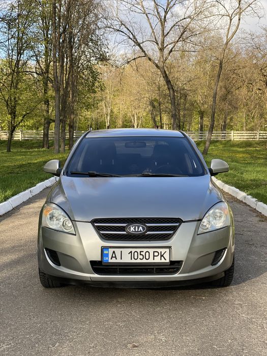 Kia Ceed 2008 рік Автомат 1.6 Газ
