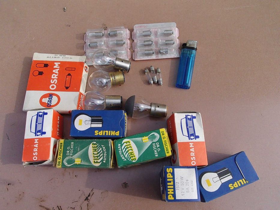 Żarówki halogenowe 12 V