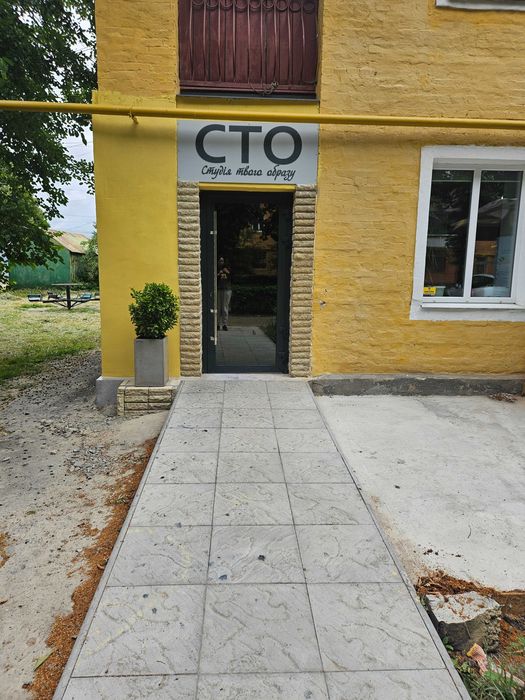 Оренда місця в салоні краси для Майстра Візажиста, Зачіски, Бровиста,