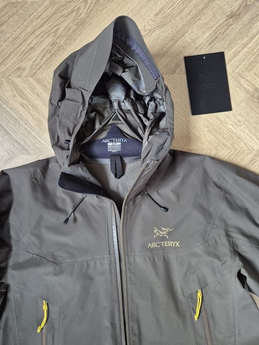 Kurtka arc'teryx leaf khaki gore tex