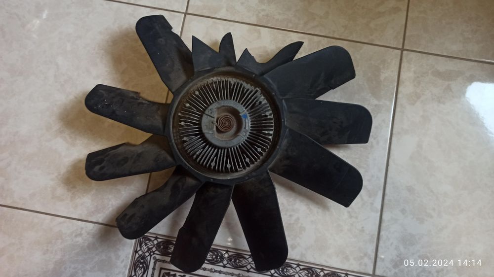 Вискомуфта вентилятор Land Rover Discoveri 2 2.5 td5