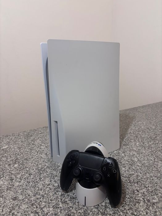 PlayStation 5 com leitor de discos