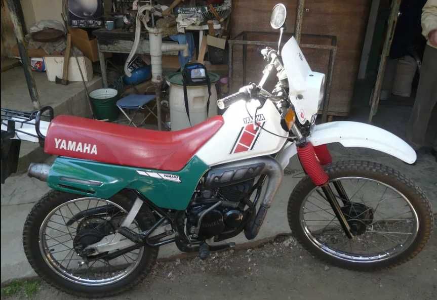 Yamaha DT 50\80. Похожий был у Джона Коннора (фильм "Терминатор 2")