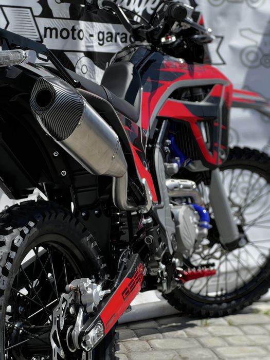 Мотоцикл GEON X-ROAD 300 WL, водяне охолодження