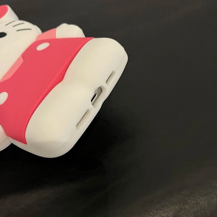 чохол hello kitty на Iphone обʼємний