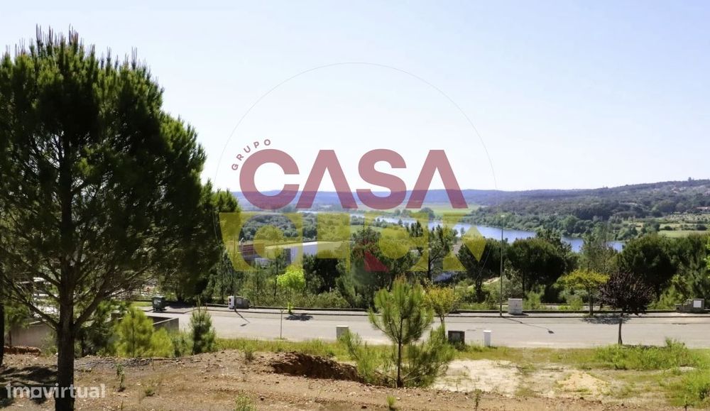 Lote de Terreno T4 Venda em Constância,Constância