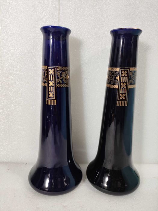 2 jarras em faiança de Sarreguemines