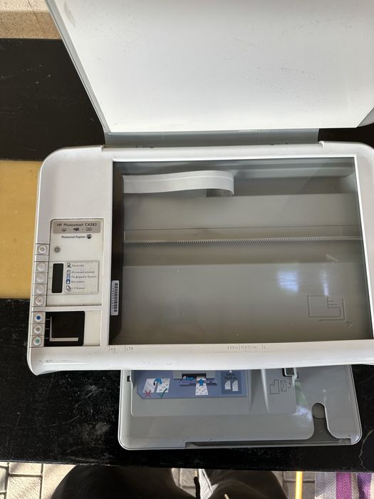 HP Photosmart C4283 принтер