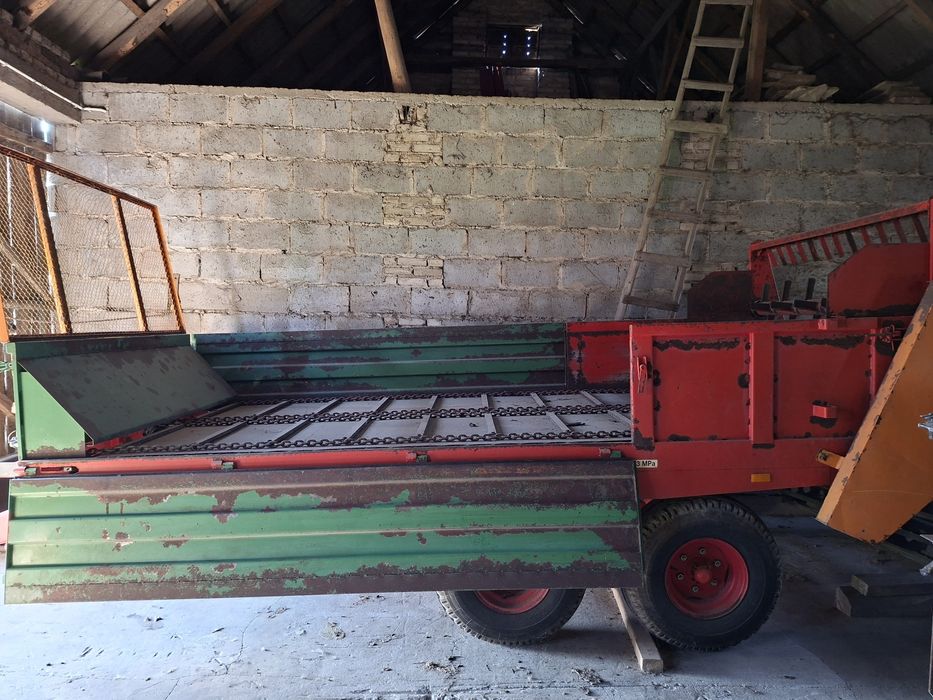 Rozrzutnik Obornika Warfama Jolmet 6 ton tandem