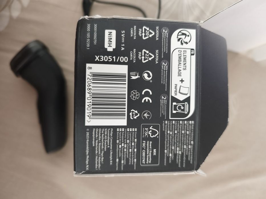 Елетробритва Philips x3000 (x3051/00)
