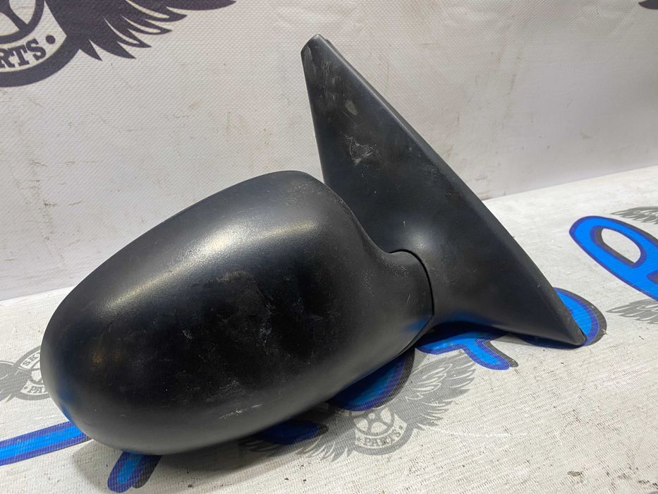 боковое зеркало на Daewoo lanos , деу ланос
