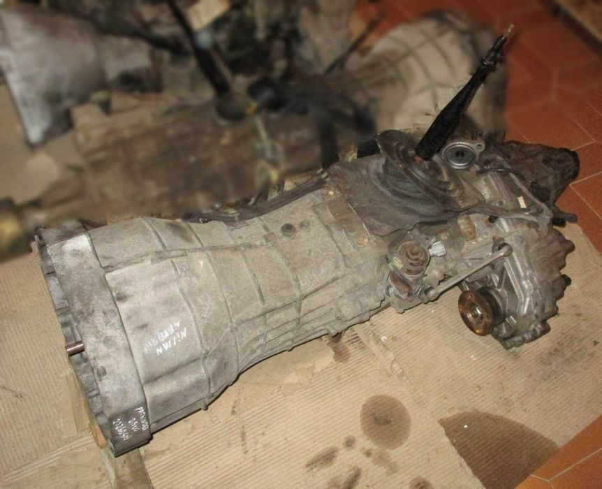 Caixa velocidades Nissan Navara d40 Pathfinder 2.5 di 4x4 (2008) 32131CD340