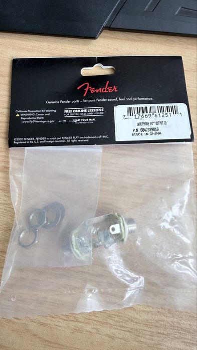 Input jack fender