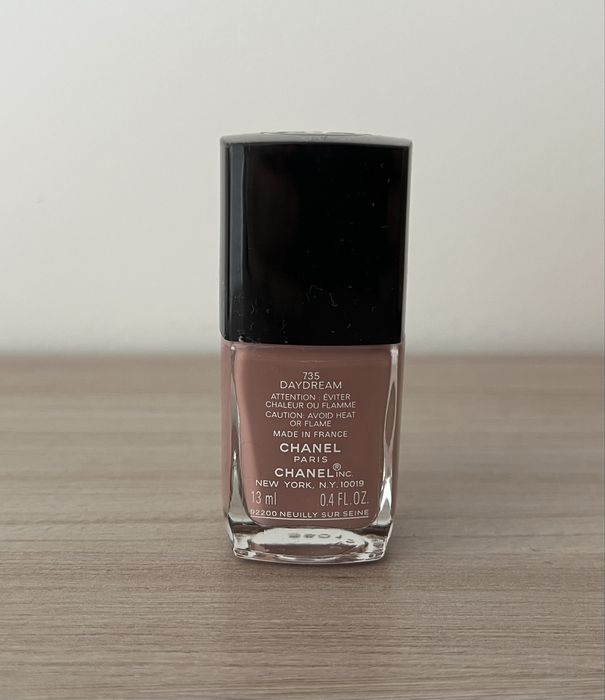 Chanel 735 Daydream lakier do paznokci Le Vernis