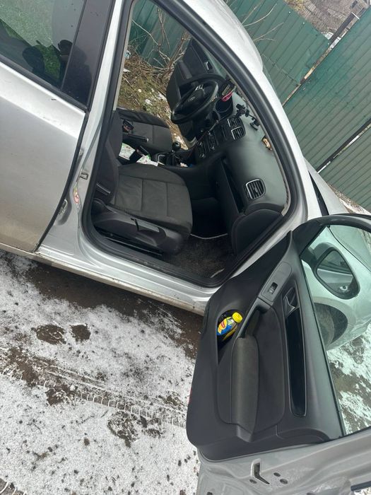 Фольваген гольф 6