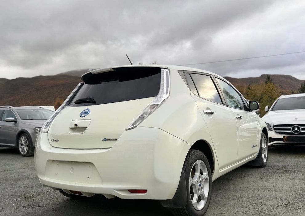 Nissan Leaf 24кВт 2014 року з Європи!