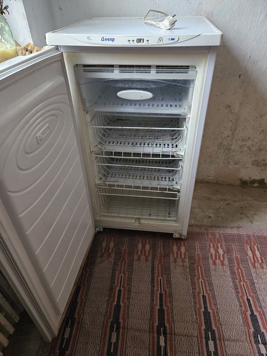 Морозильна камера