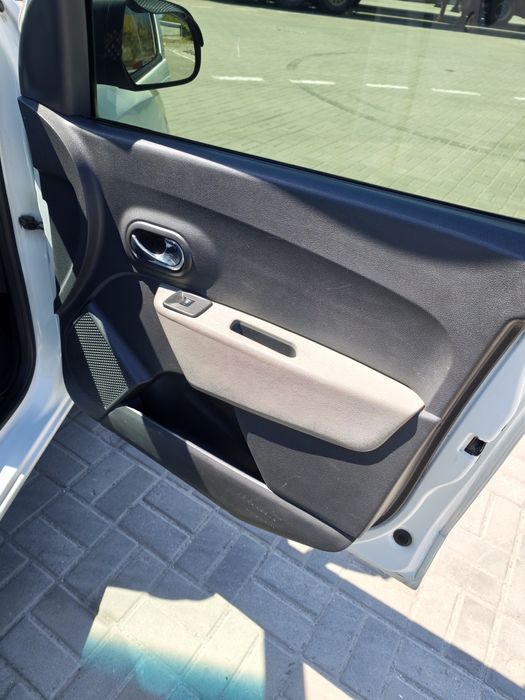 Рено докер Рено кенго Renault dokker kangoo
