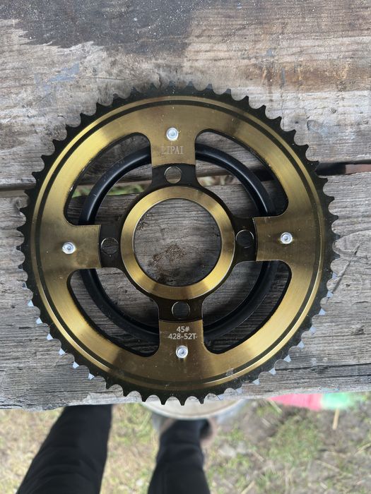 Задня зірка 52 зуба 428шаг