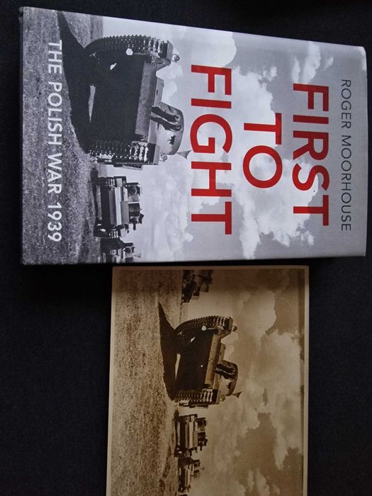 Oryginalne zdjecie polskich czołgów Vicekrs 1939 + książka