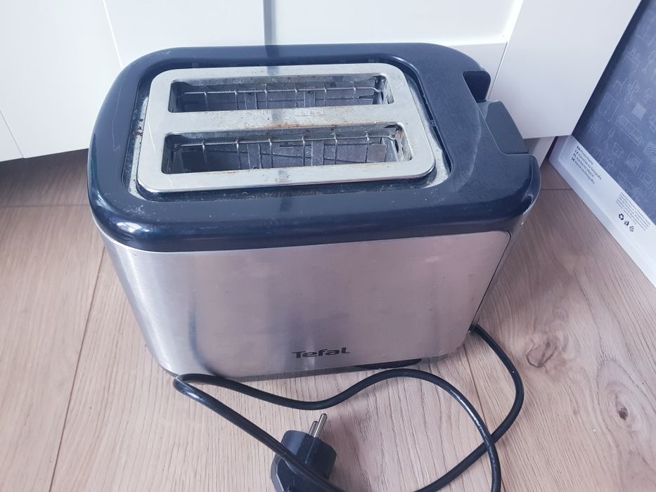 Toster Tefal T19-B , sprawny.