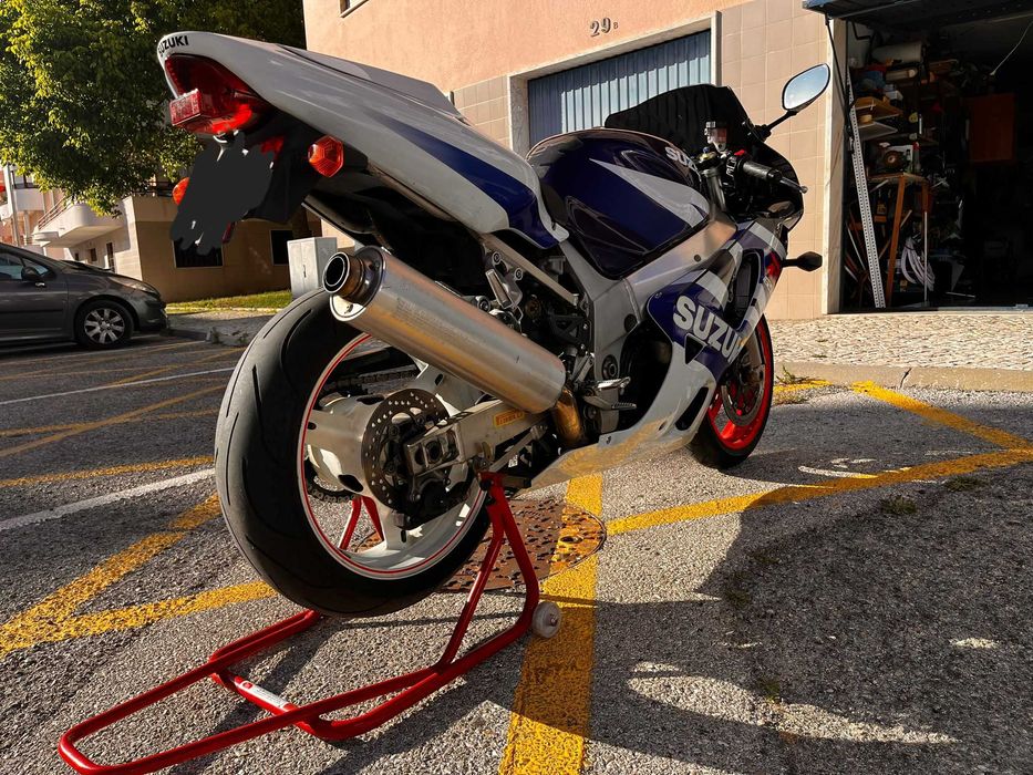 SUZUKI Gsxr 600 k2 2003