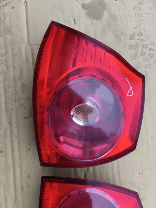 Задні стопи Фольксваген Гольф 5 Фанарі