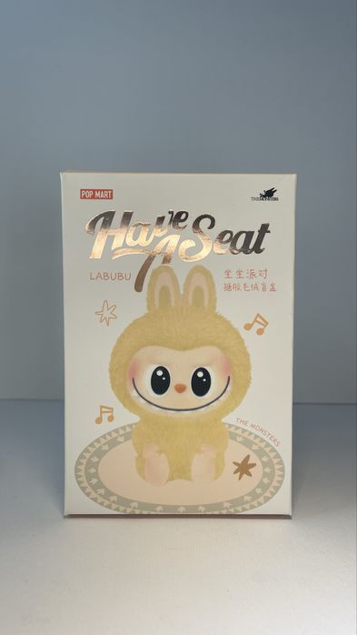 Labubu Have a Seat NOVO