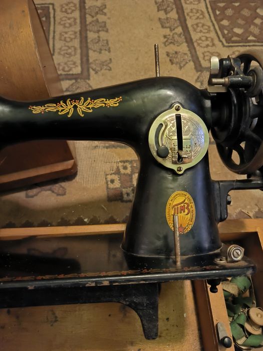 Швейна машинка ПМЗ