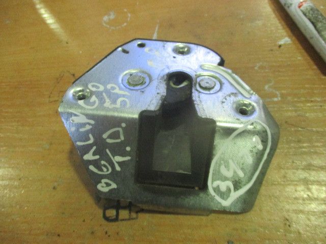 Fechadura / fecho porta trás direito CITROËN Berlingo Van (B9)