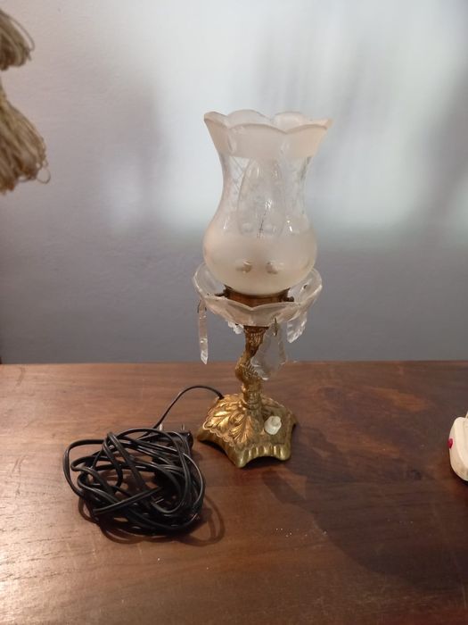 candeeiros de mesa e de tecto