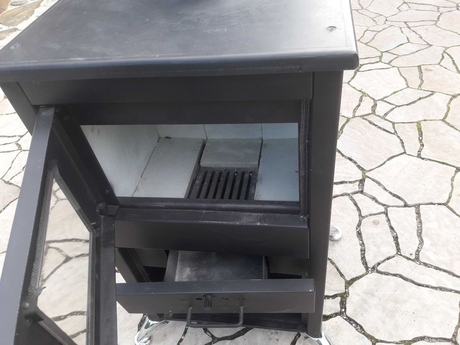 Nowy Stalowy Piec z szamotem 9KW i szyba