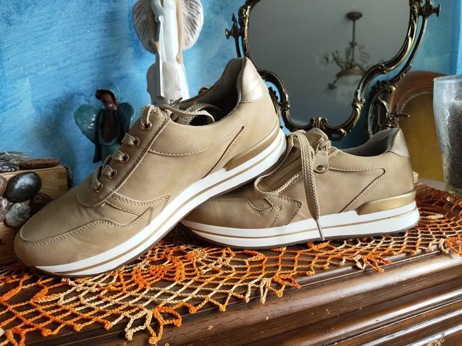 Buty, adidasy, sneakersy, trampki rozmiar 38