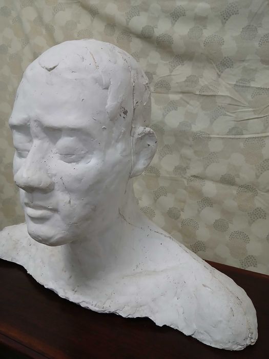 Grande Busto de Figura Humana - Gesso - Arte - Feito á mão - Cara Face