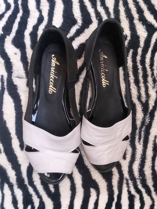 Босоніжки лодочки