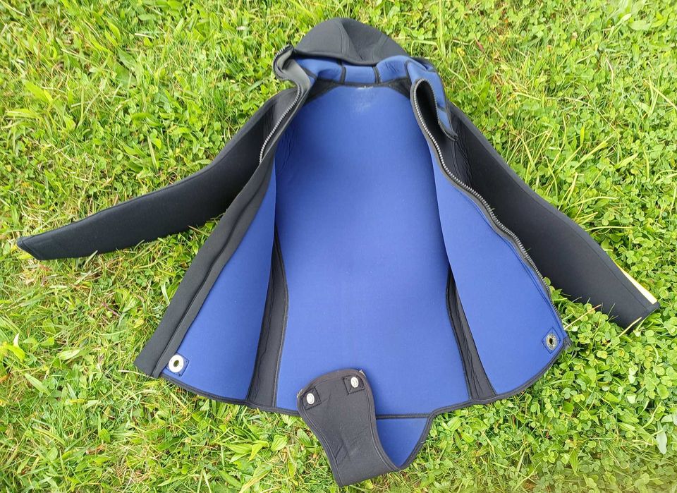 Fato 2pçs. CAMARO Áustria neoprene 8mm p/ mergulho / surf / caça subm.