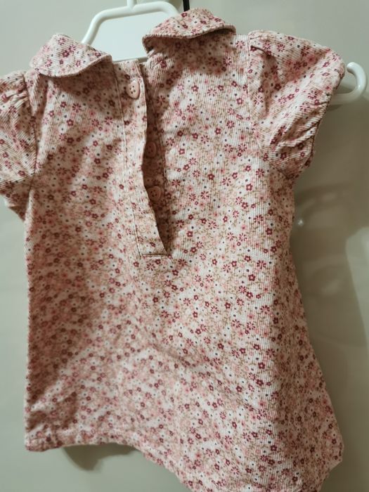 Sukienka dziewczynka sztruksowa kwiatki Tu 56/62 kołnierzyk